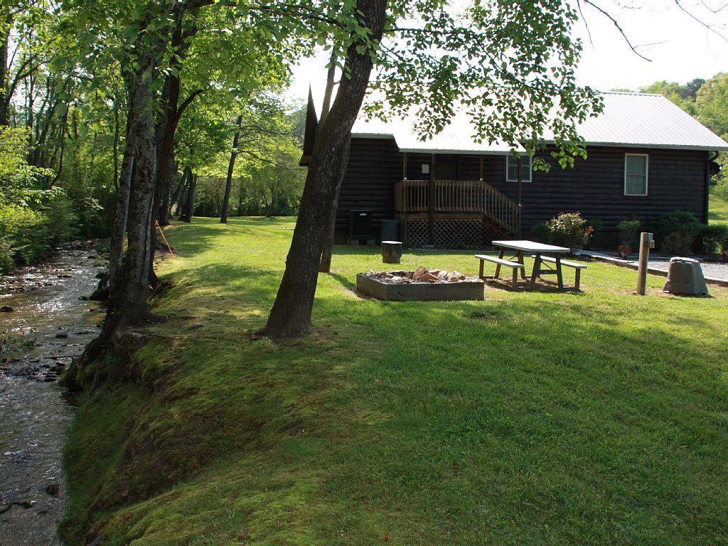 Climbing Bear Creekside Cabin Villa Whittier Exterior foto